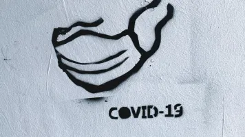 Covid mask grafitti