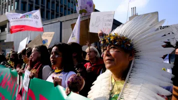 People demonstrating against climate change in Brussels on October 10 ahead of the COP26 climate summit. (Photo credit: Alexandros Michailidis.)