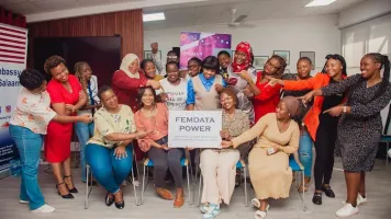 Navina Mutabazi, a Data Values Advocate from our second cohort, with a group of leaders of feminist organisations in Tanzania, discussing strengthening data processes 