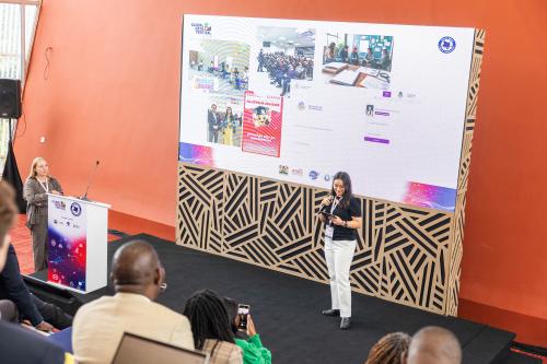 Patricia presenting her project at the Global Data Festival 