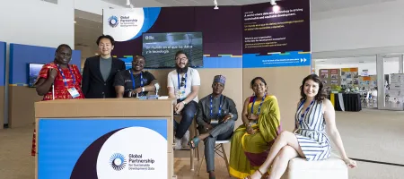 The seven Data Values Advocates from the first cohort together at Festival de Datos. Photo by Pablo Kreimbuhl.