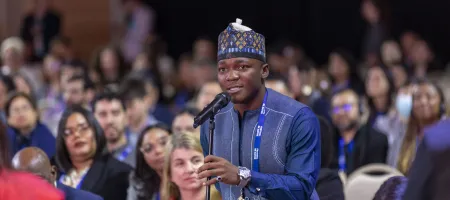 Yazid Salahudeen Mikail at the Festival de Datos. Photo by Pablo Kreimbuhl