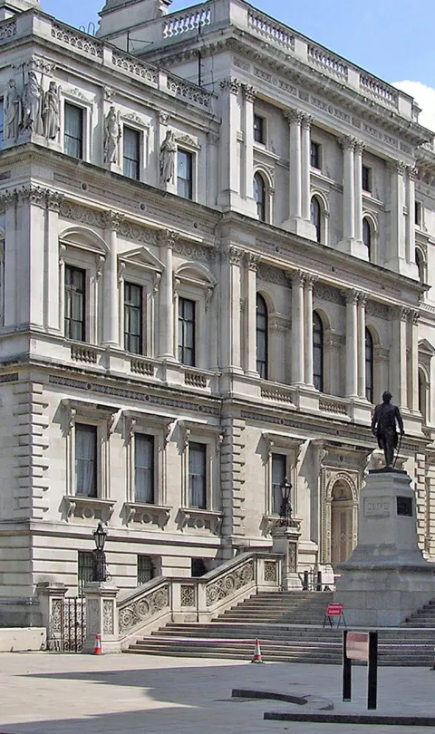 Image: The Foreign and Commonwealth Office. By Adrian Pingstone – Own work, Public Domain, Wikimedia: https://commons.wikimedia.org/w/index.php?curid=358146