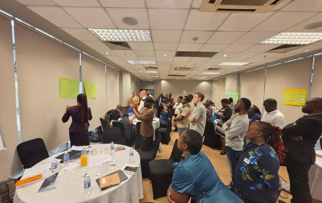 Zimbabwe workshop looks at citizen data for climate sensitive diseases - group presentation